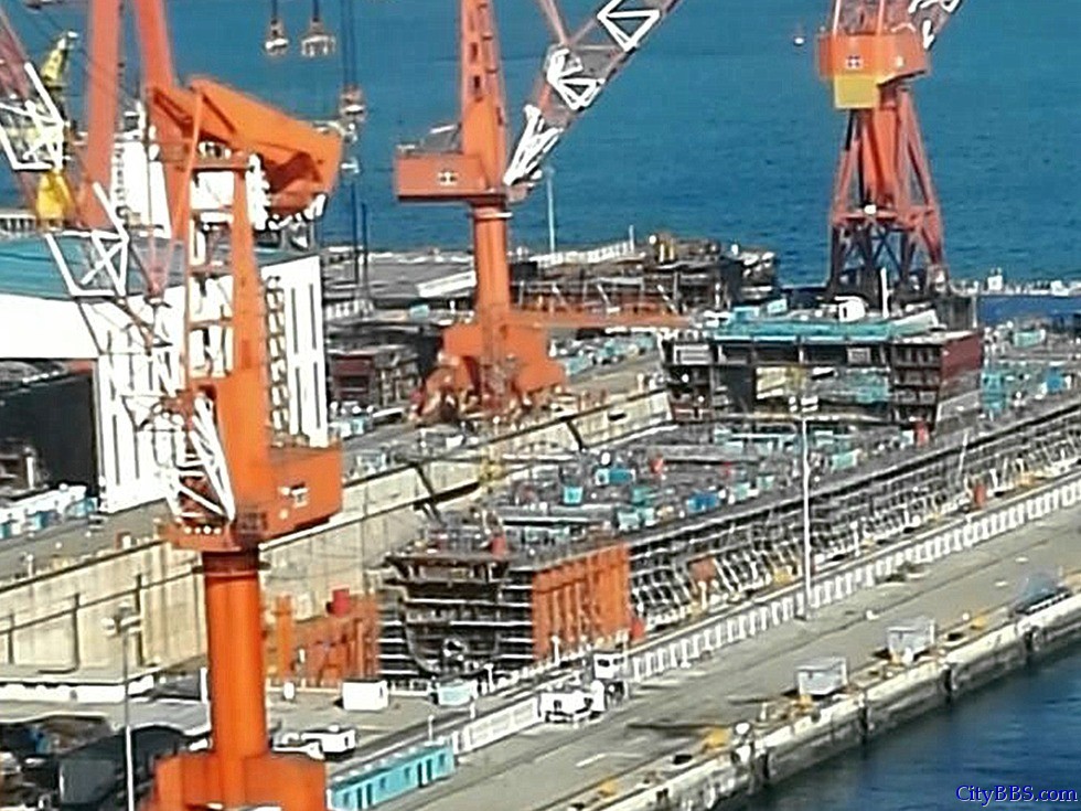 北京证实在建第二艘航母 排水量5万吨