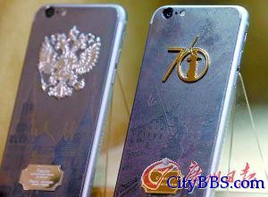 由意奢侈品牌Caviar打造的镀金版iPhone 6，目前正在销售中