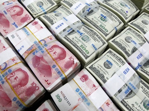 中国债务的高增速令其高居债务危机榜首