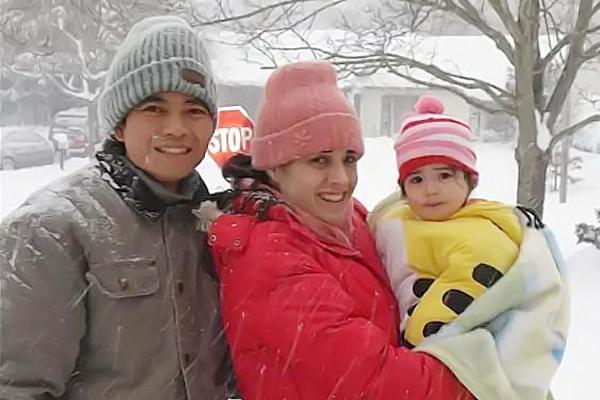 12年前美国女外教爱上中国男保安 如今咋样